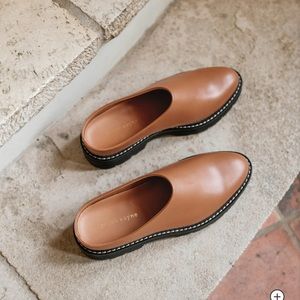 Jenni Kayne leather lug mule in canyon